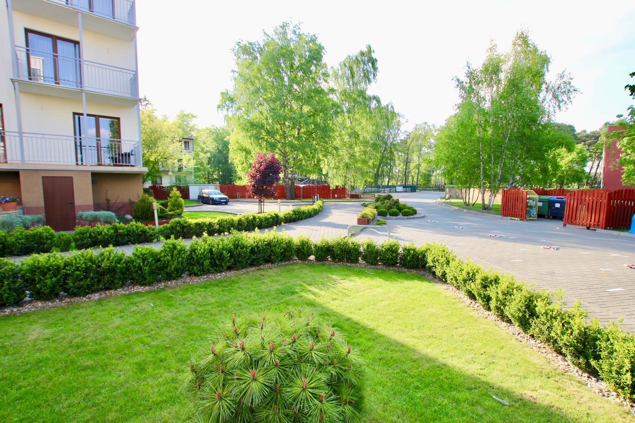 Apartamenty Bursztynowe Komnaty دارووفكو المظهر الخارجي الصورة